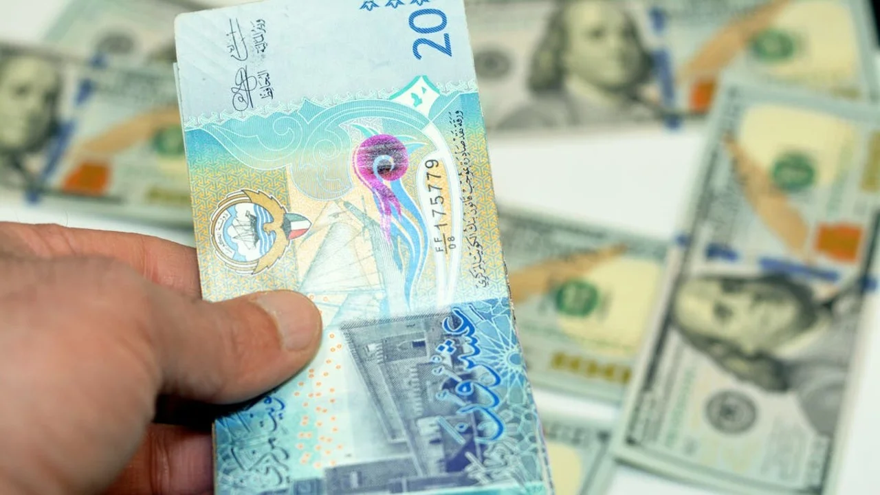 سعر الدينار الكويتي في السوق السوداء اليوم الخميس 24 أكتوير 2024 وجميع البنوك