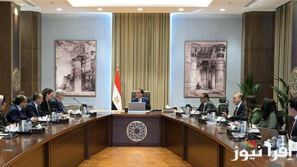 إجازة رسمية يوم الخميس للعاملين بالقطاعين العام والخاص بمناسبة عيد العمال